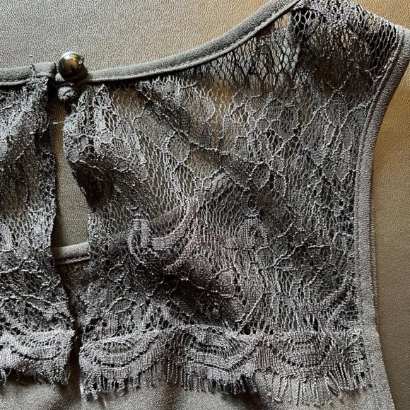 City Triangles Sleeveless Jumpsuit with Lace Yoke Size Medium - Picture 10 of 10